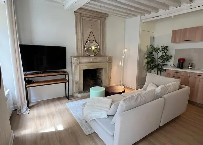Apartamento Duplex Rénové Au Calme Et